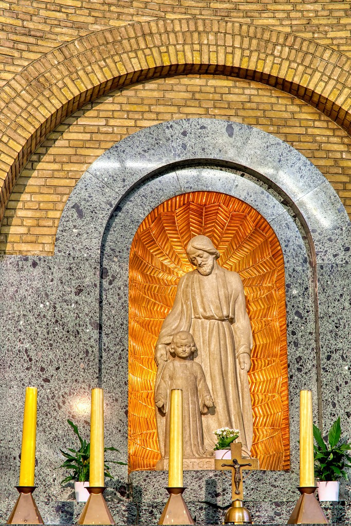 HDR Abbaye Basilique Koekelberg kerk eglise kerkfotografie religie religion bedevaart rooms katholiek kathedraal pelgrimage cathedrale klooster basiliek